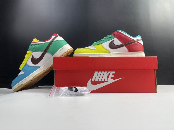 Nike Dunk SB Low “Free 99” DH0952-100