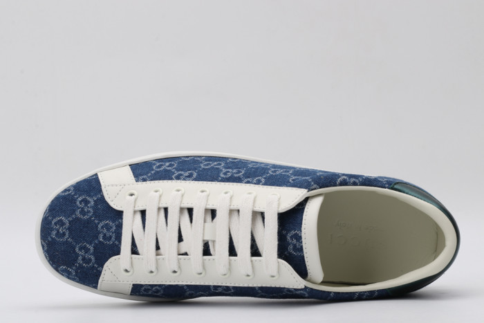 G*u*i low-top sneaker
