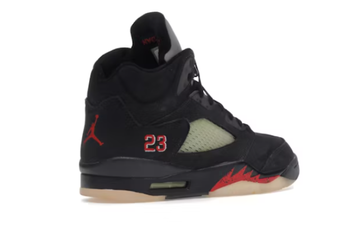 Jordan 5 Retro Gore-Tex Off Noir  DR0092-001