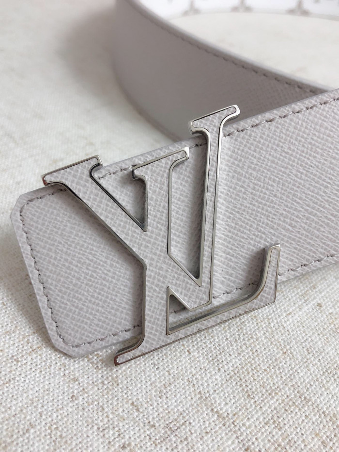 Loui Vuitto Belt-4CM