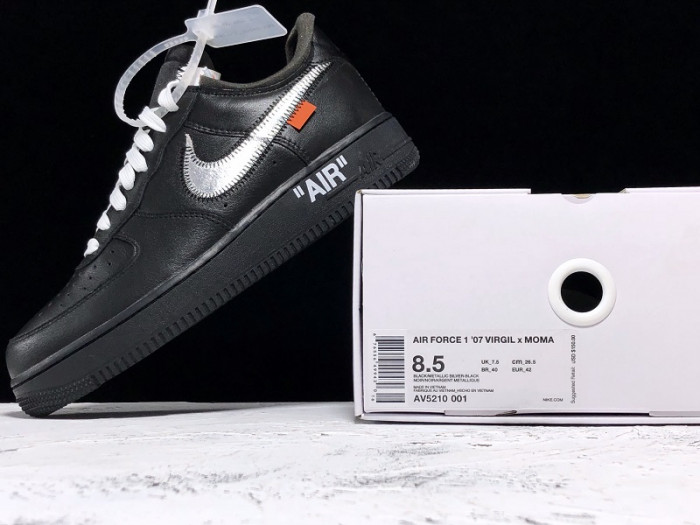 AIR FORCE 1 ’07 VIRGIL X MOMA AV5210-001