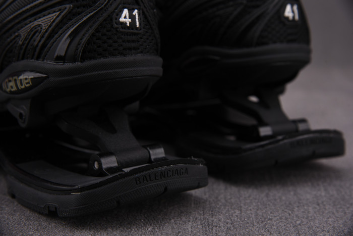 BLCG X-PANDER SNEAKER