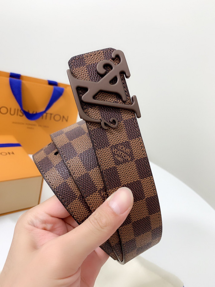 Loui Vuitto Belt-4CM