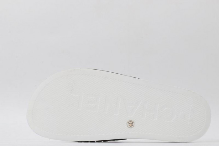 CHANE1 SLIPPERS