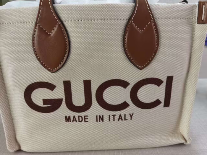 G*u*i bag