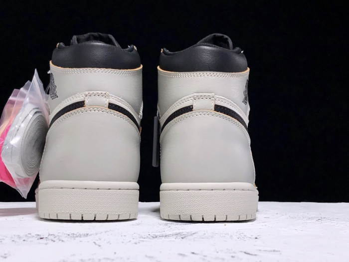 Nike SB x Air Jordan 1 High OG “Light Bone” CD6578-006