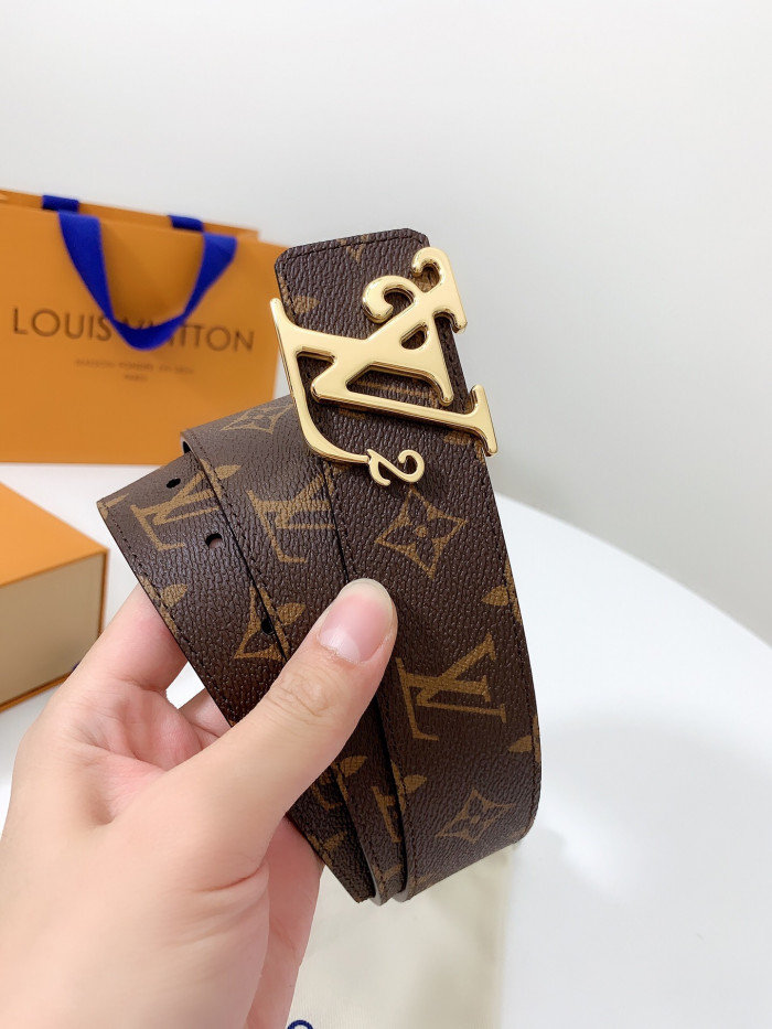 Loui Vuitto Belt-4CM
