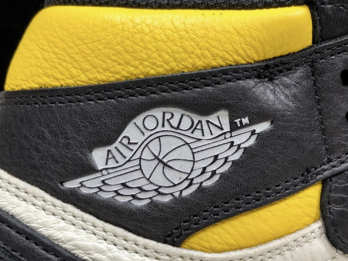 Air Jordan 1 Retro High OG NRG“Not For Resale” 861428-107