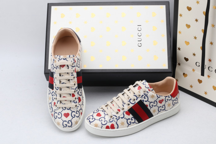G*u*i low-top sneaker