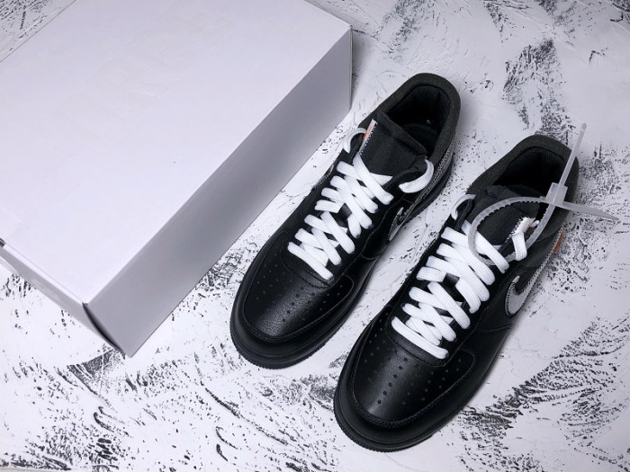 AIR FORCE 1 ’07 VIRGIL X MOMA AV5210-001