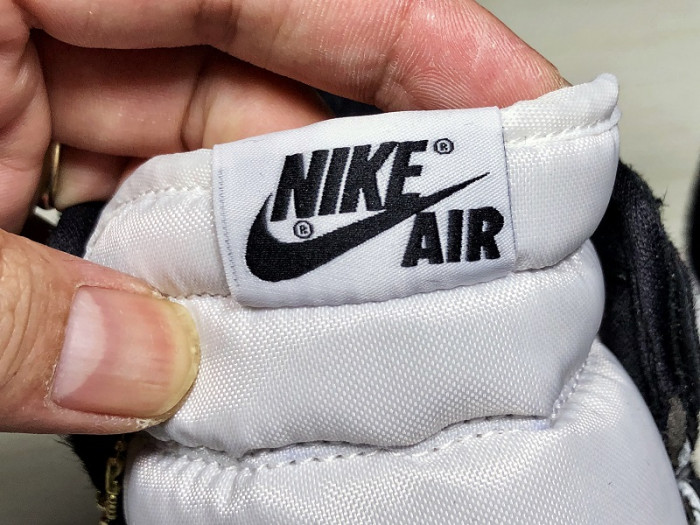 Air Jordan 1 Retro High OG “Panda” CD0461-007
