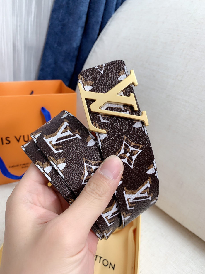 Loui Vuitto Belt-4CM