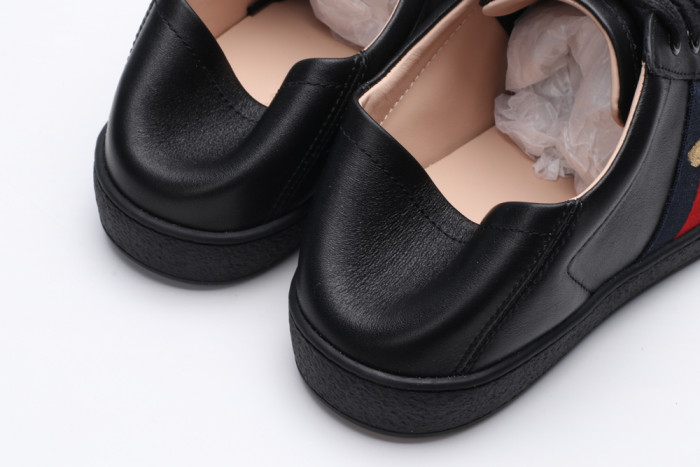 G*u*i low-top sneaker
