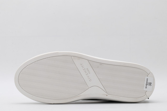 Givench LOW-TOP SNEAKER
