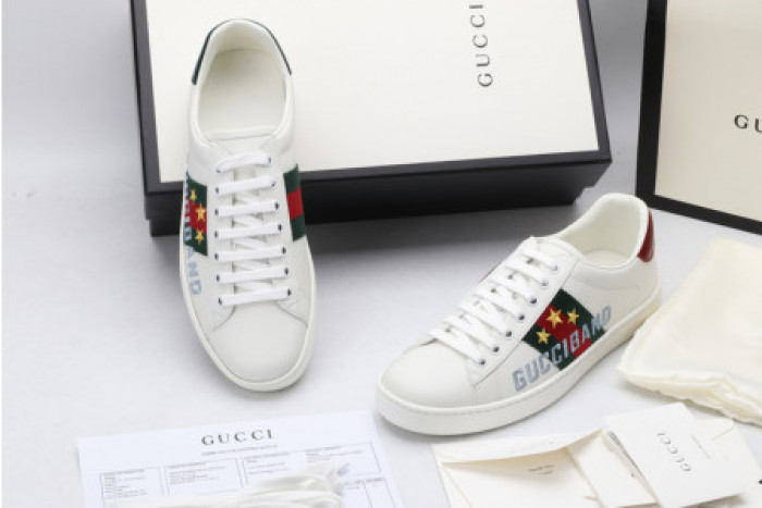 G*u*i ace embroidered low-top sneaker 603693 0fi10 9069