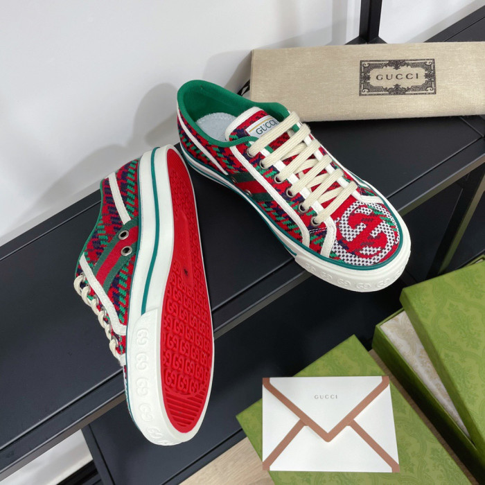 G*u*i tennis 1977 sneaker