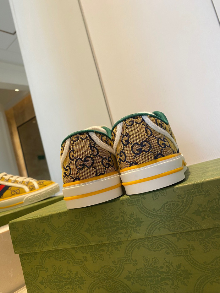 G*u*i tennis 1977 sneaker