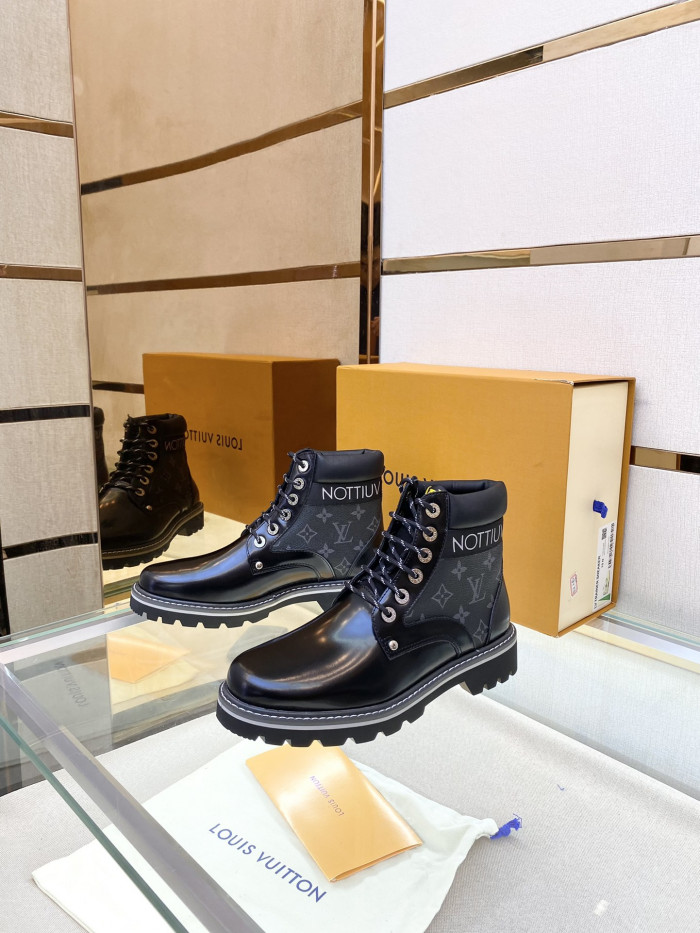 LOUS VUITO BOOTS