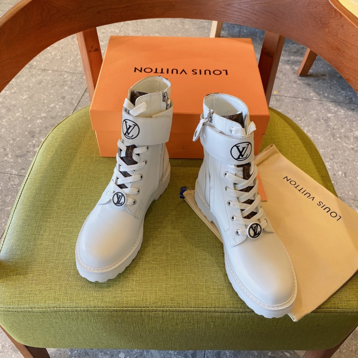 LOUS VUITO BOOTS